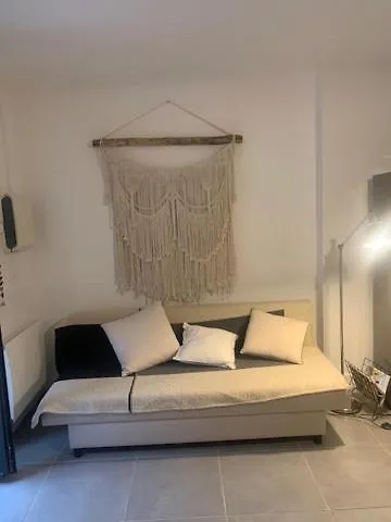 Hébergement de vacances Maison Et Avec Jardin Et Bassin Cornillon